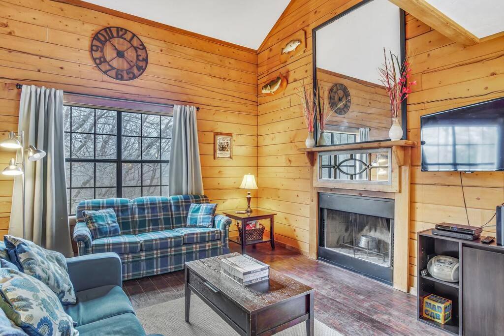 3 Bedroom Log Cabin Condo Close To Everything! Branson Luaran gambar